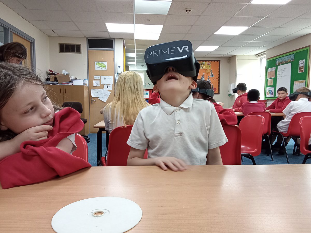 Lakeside Primary tweet media