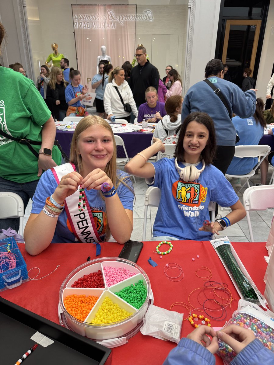UpperMerionSD's tweet photo. On Sunday some of the UM's Best Buddies &amp; their teachers joined in on a national movement to walk for inclusion! The Best Buddies Friendship Walk has been the leading event in raising funds &amp; awareness for the inclusion of people with intellectual and developmental disabilities. https://t.co/aYqQ4sTNxL
