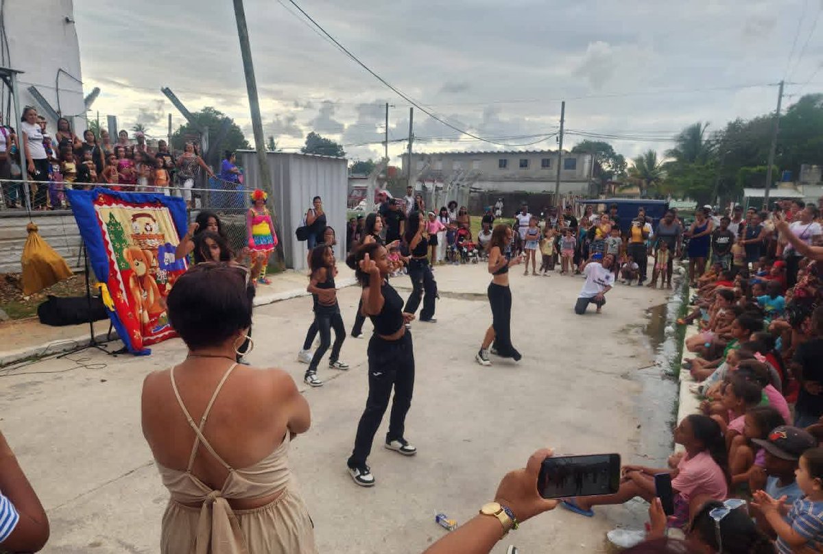 En Mantilla, Arroyo Naranjo, Plan de la Calle con el proyecto "El Campeón de Cuba". #Cuba #CDRCuba #CubaNoSeRinde