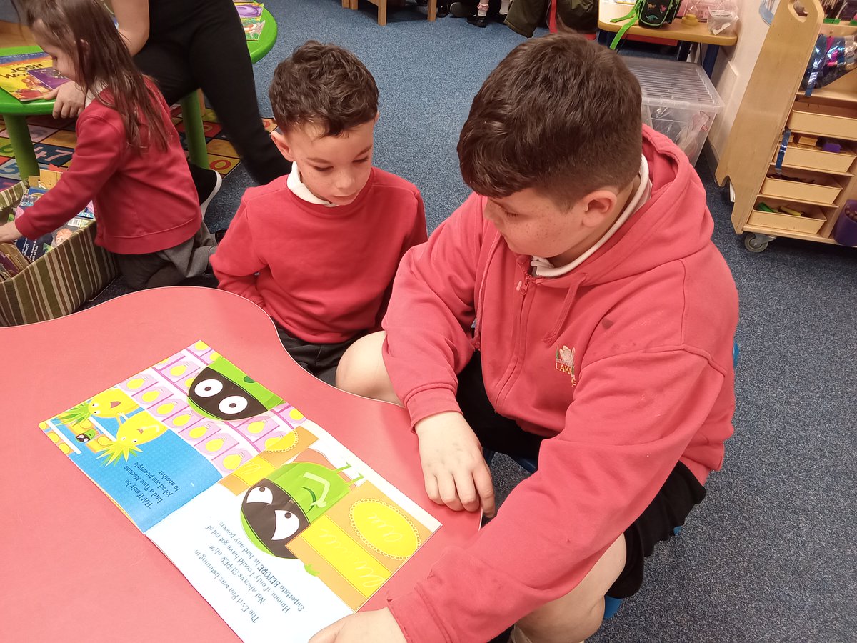 Lakeside Primary tweet media