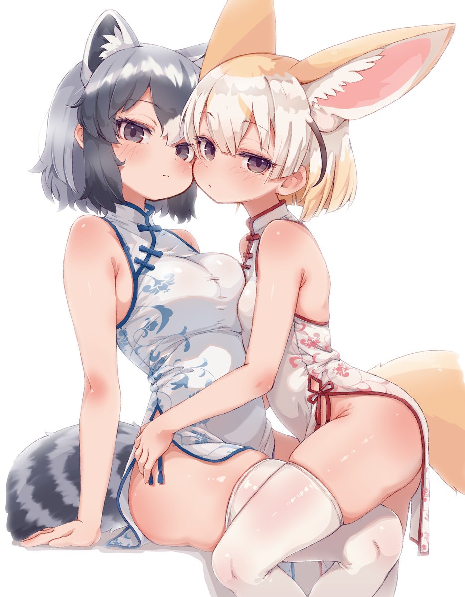 チャイナドレス、ブーム来ています！🦝💖🦊 #けものフレンズ