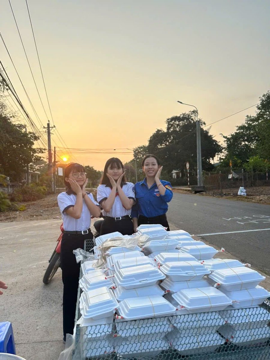 CHUYẾN XE KÌ CỤC ❤❤❤ tweet media