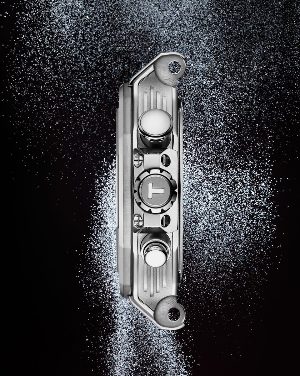 abtsaat's tweet image. Tissot T-Race Quartz Chronograph 🏁

38 mm kasa çapı ve 11.4 mm kasa kalınlığı sayesinde ne fazla büyük ne de minimal kalan ideal ölçülere sahip olan model, unisex kullanım için dengeli bir yapı sunuyor. 

#abt #abtsaat #tissot