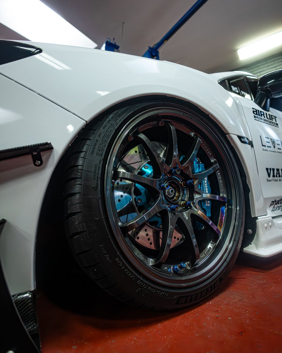 R1Concepts's tweet image. Dream garage? I think YES! 🤭 🙂‍↕️ 

#STOPPINGTHEWORLD #R1concepts #teamR1