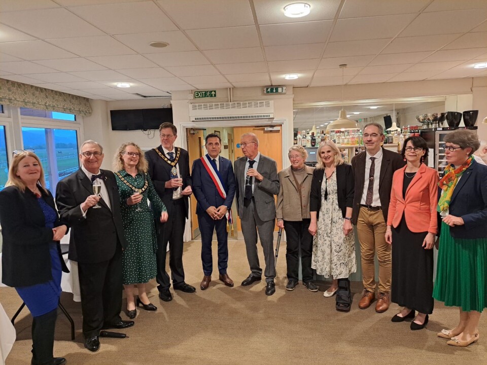 Taunton_TC's tweet image. The Taunton-Lisieux Civic Twinning Link are welcoming the largest ever visitor group from Lisiuex to Taunton this May and need more friendly volunteer hosts 🏡🤝 A brilliant chance to make international friendships. Interested? 👉 taunton-tc.gov.uk/town-twinning/ #GetInvolved #Twinning