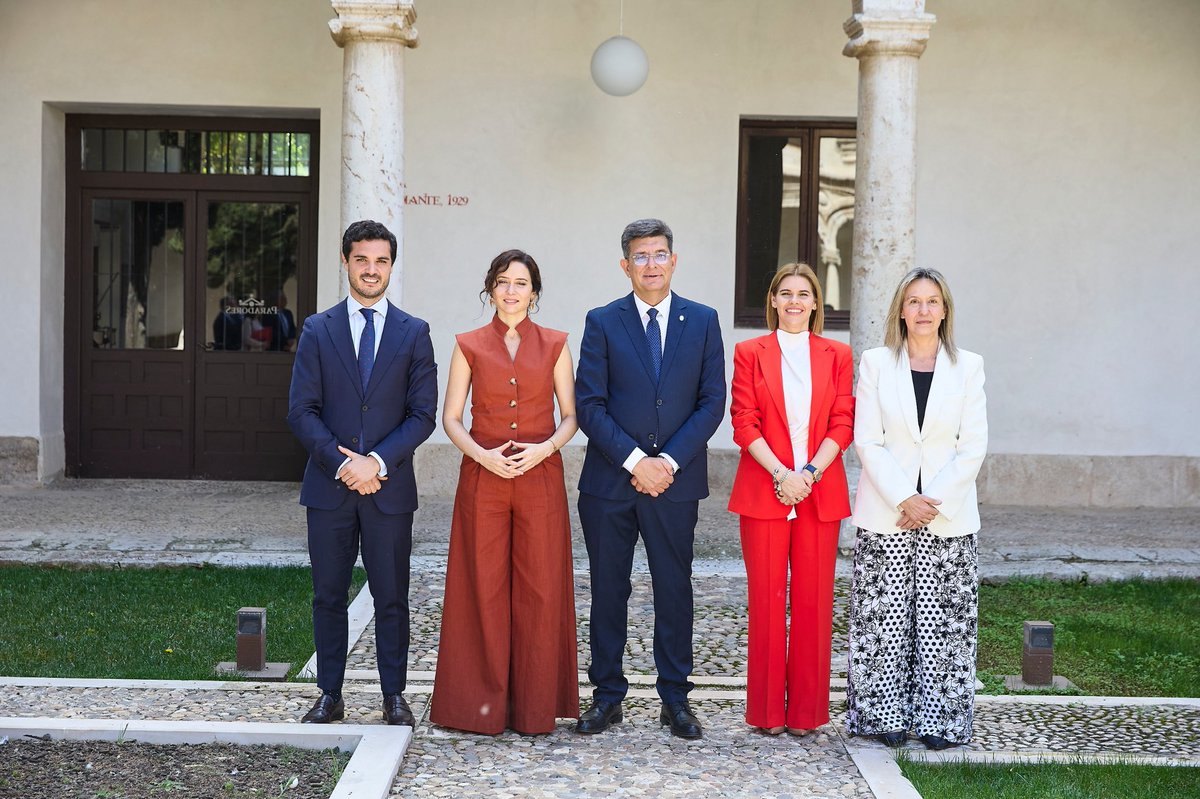 Ana Guarinos López tweet media