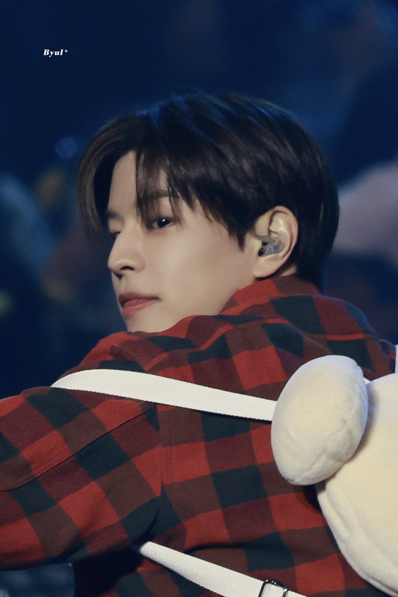 별⭐️ tweet media