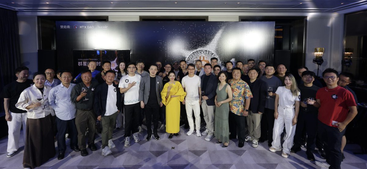 Chris Lee tweet media