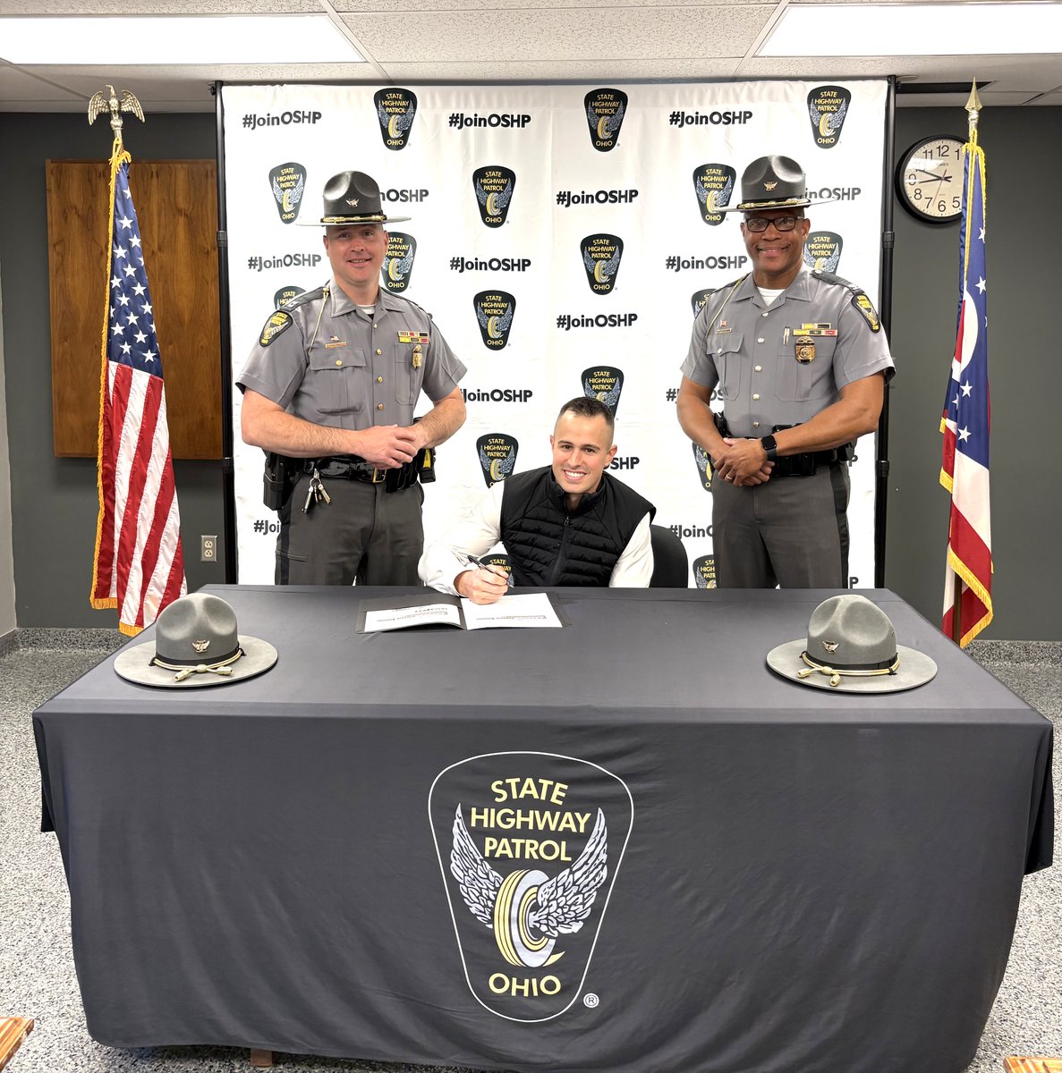 OSHP_SWOhio's tweet photo. Wilmington District #OSHPCadetClass180 #JoinOSHP part 2 https://t.co/NaTkZRDUDg