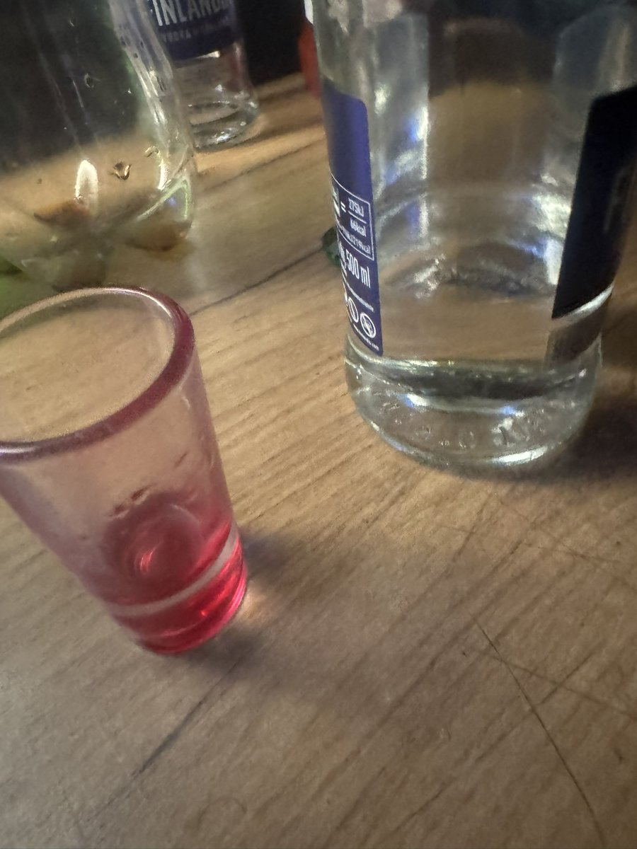 cfyloza's tweet photo. @kaziuzpw Jest git https://t.co/DhKoBPBSGe