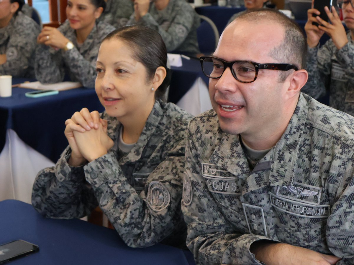JEFATURA SALUD FUERZA AEROESPACIAL COLOMBIANA tweet media