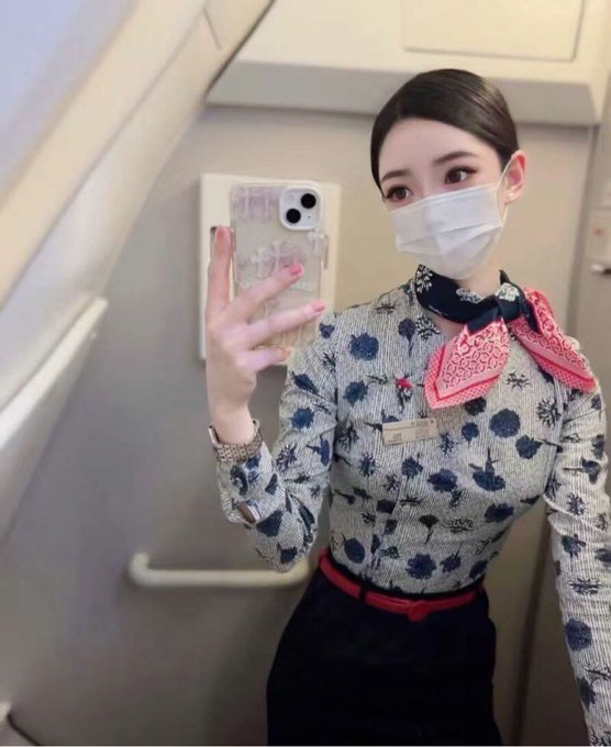 3Chaylenlambert's tweet photo. 恒温牛奶���是好喝，就是吸管太粗   浦 东 金 桥 康桥 惠南 #上海 https://t.co/2gSGZkRysI