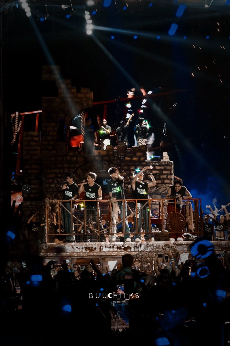 ੈ✩‧₊˚ 📸 ☆ﾟ.*･｡ﾟ 𝖻𝗒 𝗀𝗎𝗎𝖼𝗁𝗂𝗂𝗄𝗌 tweet media