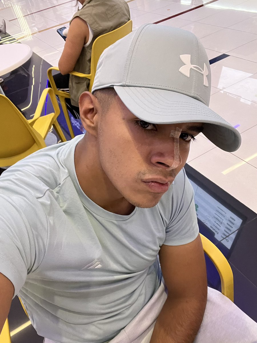 alextwink tweet media