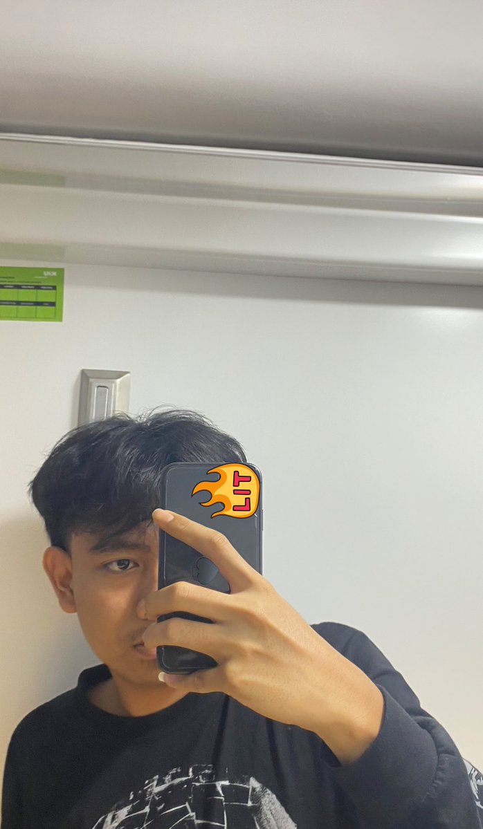 kinan s tweet media