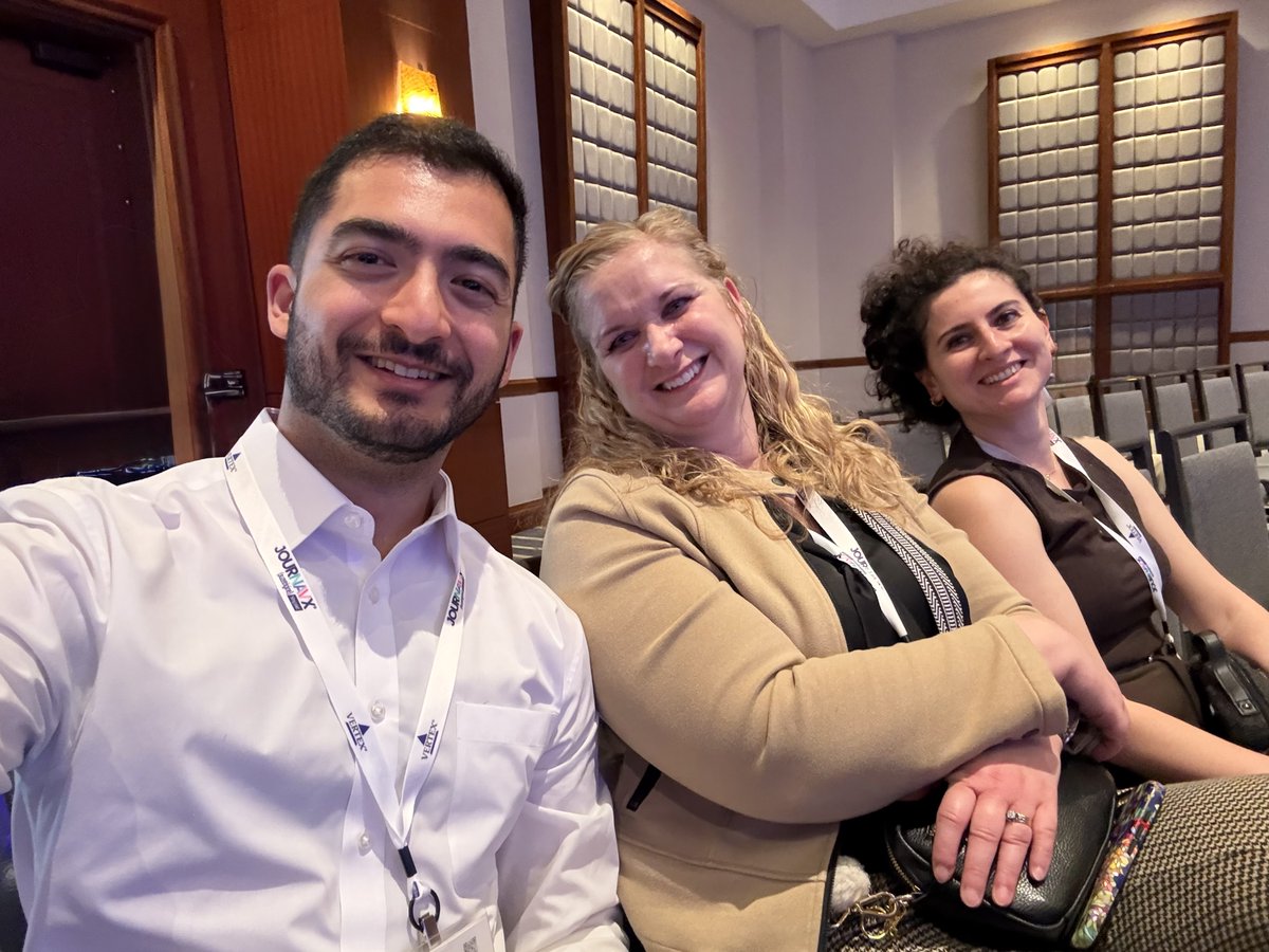 UIowaAnesthesia's tweet photo. The 51st Annual Regional Anesthesiology and Acute Pain Medicine Meeting, held April 16–18, 2026, in Phoenix, Arizona, brought together colleagues nationwide for scholarly exchange and collaboration. ✨#ASRA https://t.co/IRDca7ymQb