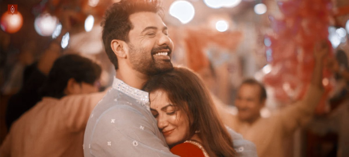 The MV is so pretty, soft, aesthetic coded like literally can make every tisha fan cry 😭🧿🤍 idk from when our bhagya has became kind enough 😭😭😭😭

#TDSM #TumDenaSaathMera #TiSha #Aparakshi #ShabirAhluwalia #SritiJha