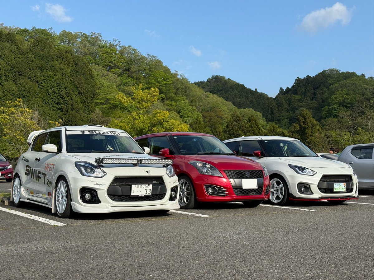 もりもり tweet media