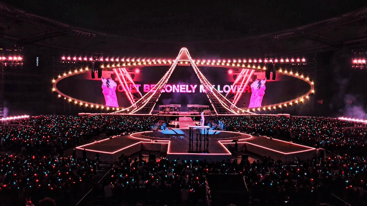 haepppi's tweet photo. 우리 돌아갈까 https://t.co/imfoUaRahX