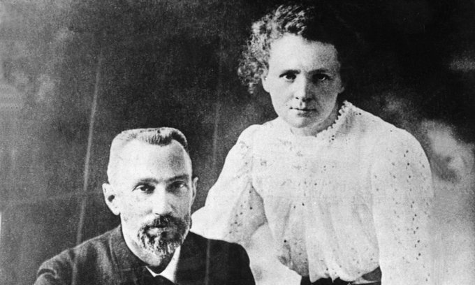 SadaaShree's tweet image. #TodayInHistory

Marie and Pierre Curie proved the existence of the new element radium when they chemically isolate one-tenth of a gram of pure radium chloride  from tons of pitchblende (uraninite) via fractional crystallization in their Paris lab.

The Curies’ work involved