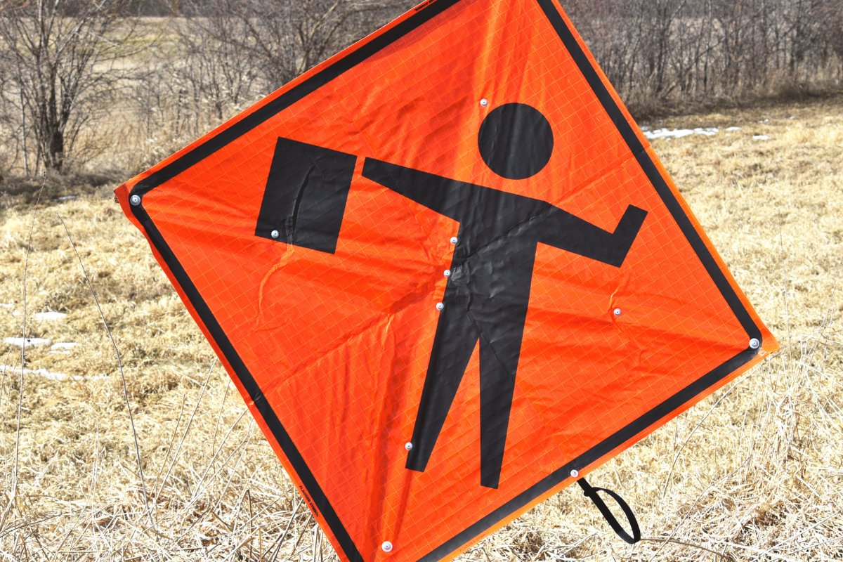 KBStaffing's tweet photo. Boosting your resume and unlocking great local opportunities takes just two hours with our FDOT Flagger Certification Course. 

Whether you’re a new applicant in Lakeland or a current employee picking up extra shifts in Auburndale, KB Staffing can help.

https://t.co/222Zde1s3w https://t.co/9lbOuRZvk3