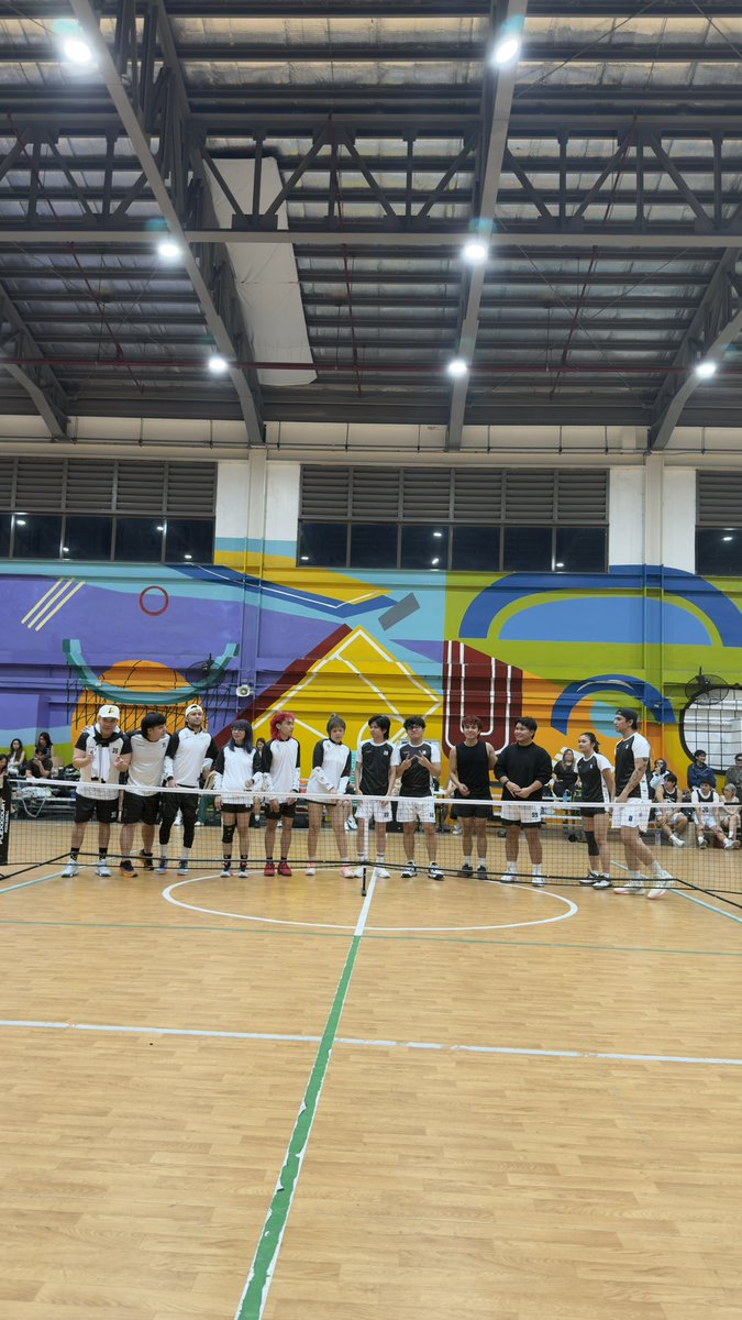 itsjennvicente's tweet photo. THE NEW HUE COMMUNITY GAMES
04.19.26

#maki #justin #gian #rapha #thenewhue https://t.co/zzQ8pLTWq6