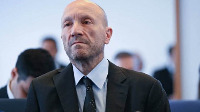 PiyasaTurkiye's tweet image. 🔴 Seçimleri göremedi, sıkılaştıramadı.

📍TCMB Başkan Yardımcısı Cevdet Akçay emekliye ayrıldı.

#Bist100