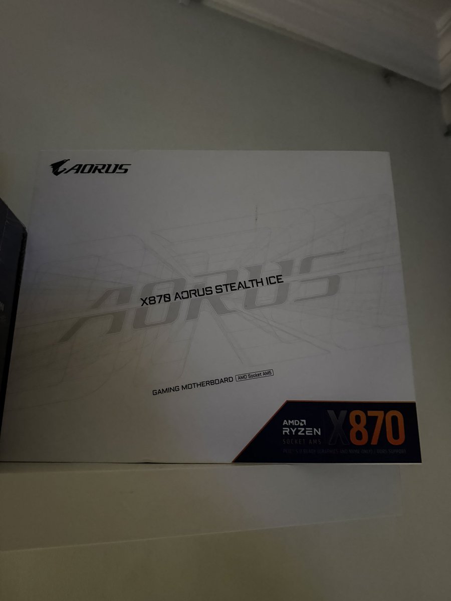 فيصل tweet media