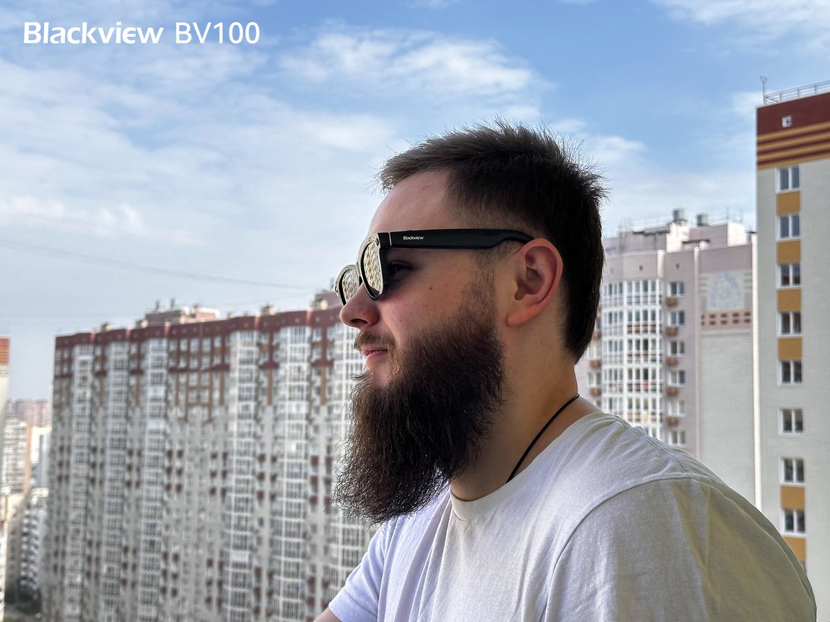 BlackviewPhone's tweet image. Sometimes you don't reach for your phone… you just ask out loud 😌 Life gets easier when your tech actually keeps up with you. 🌍✨
#BV100 #Blackview #AnswerCallsOnTheGo #AIVoiceChat #SimultaneousInterpretation #SmartAIGlasses #StayConnectedAnywhere