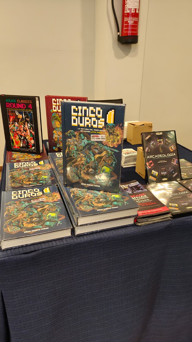 Museo Arcade Vintage tweet media