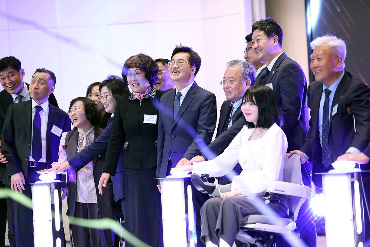 김동연 tweet media