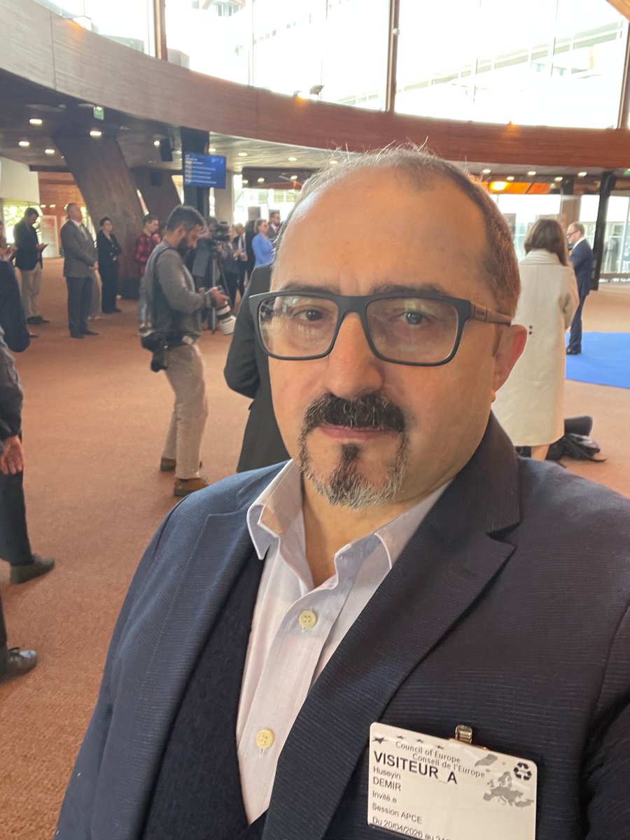DrHuseyin_Demir's tweet photo. Avrupa Konseyi Parlamenterler Meclisi Bahar dönemi oturumu için Strazburg’da Konsey binasındayız. AİHM kararlarının gecikmeksizin uygulanması ve huzurlu bir Türkiye için yapılacak yasal düzenlemelerin ayrımsız herkesi kapsaması için temaslarda bulunacağız. https://t.co/6NRmCrHZhT