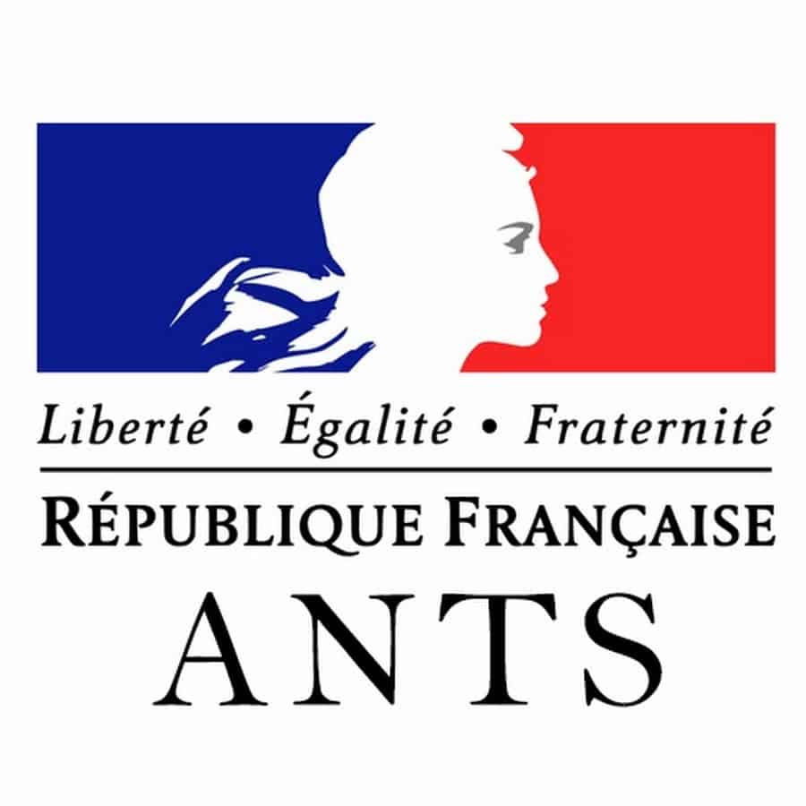 CerfiaFR's tweet image. 🇫🇷 FLASH | Permis de conduire, carte d’identité… L’ANTS a été visée par une attaque informatique. De nombreuses données auraient fuité, comme les noms, prénoms, adresses électroniques, dates de naissance ou encore adresses postales et numéros de téléphone. 19 millions de