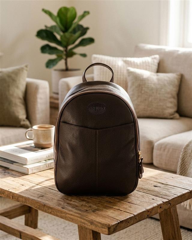 AstonLeather's tweet photo. Elevate your daily carry with the Bristol Backpack—minimal design, premium leather, and everyday function.
.
.
.
#BristolBackpack #LeatherBackpack #LuxuryTravel #SpringEssentials #WorkWearStyle #AstonLeather https://t.co/vMwmGnnyNn