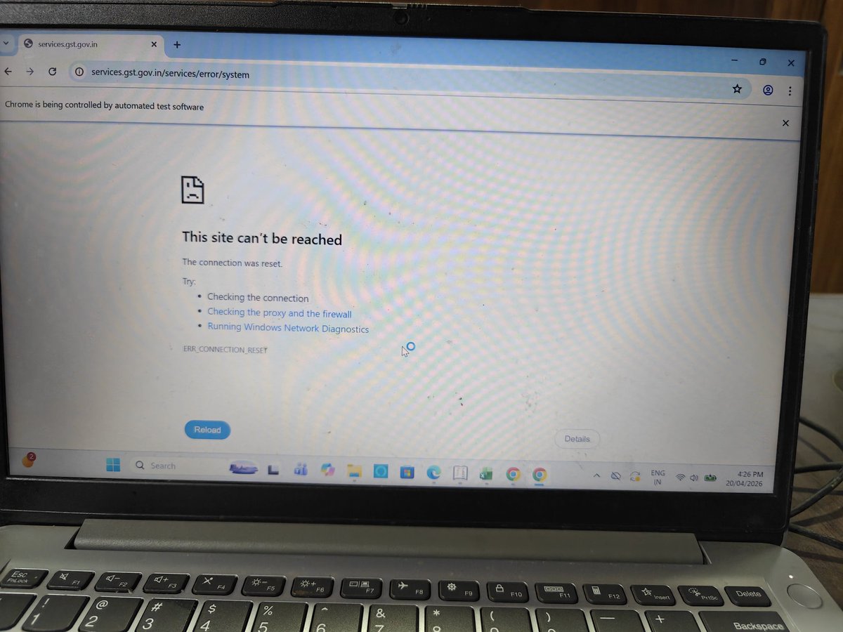 CPriyapj's tweet photo. Another deadline day, another portal glitch. 📉
If the site isn't working, why should the taxpayer be liable for late fees? It is high time @cbic_india and @Infosys_GSTN ensure a stable infrastructure.
Requesting @CBIC_India to extend the due date immediately to ease the panic#3B https://t.co/NwQ0hX1TRh