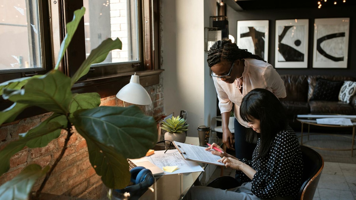 IMPRESSO.app tweet media