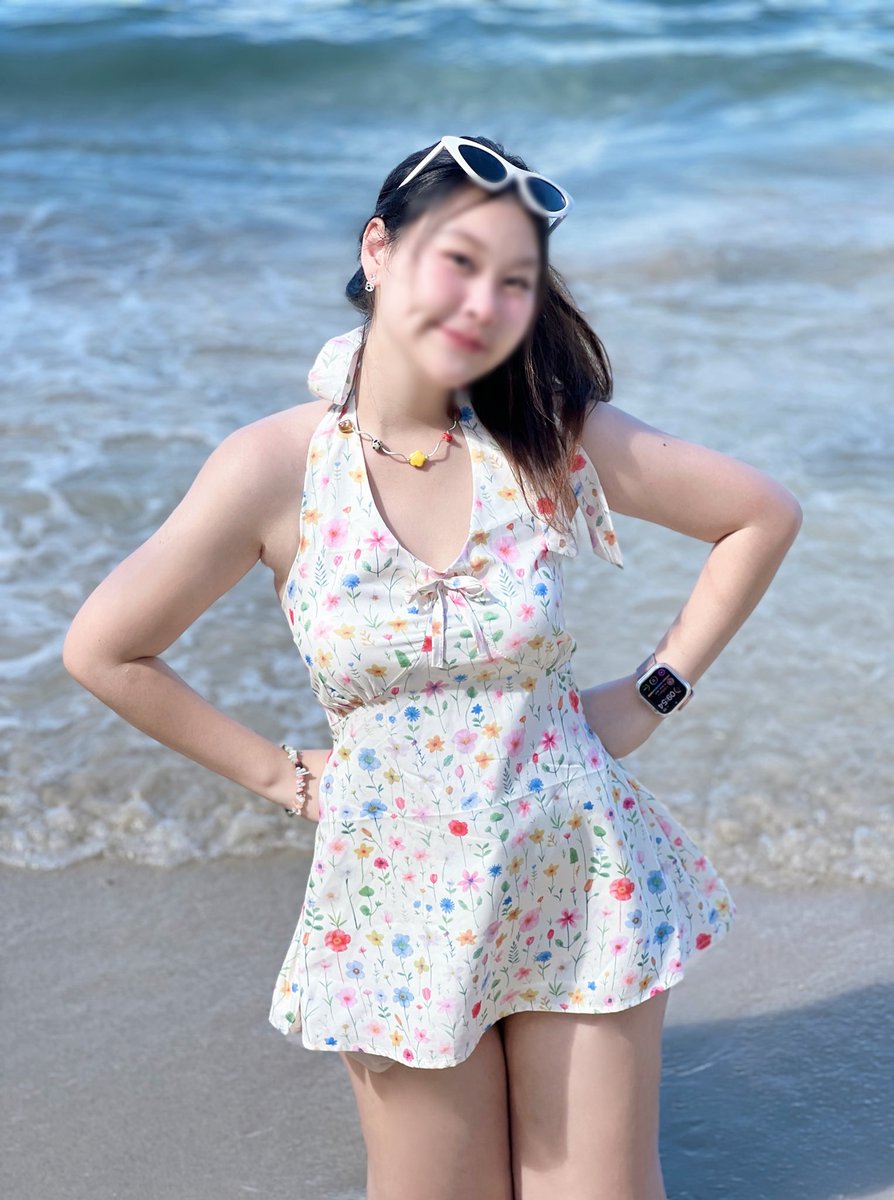 Hi We’re couple tweet media