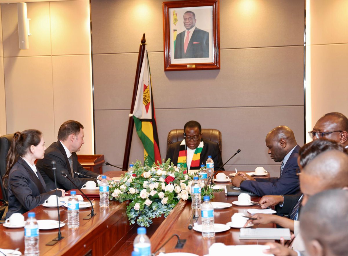 edmnangagwa's tweet image. I received a farewell courtesy call from the outgoing Russian Ambassador, H.E. Nikolai Krasilnikov, at Munhumutapa Offices. After 6.5 years of service, we celebrate strengthened ties in trade, politics &amp;amp; health, including the vital National Ambulance Project. 🇿🇼🇷🇺 #Zimbabwe