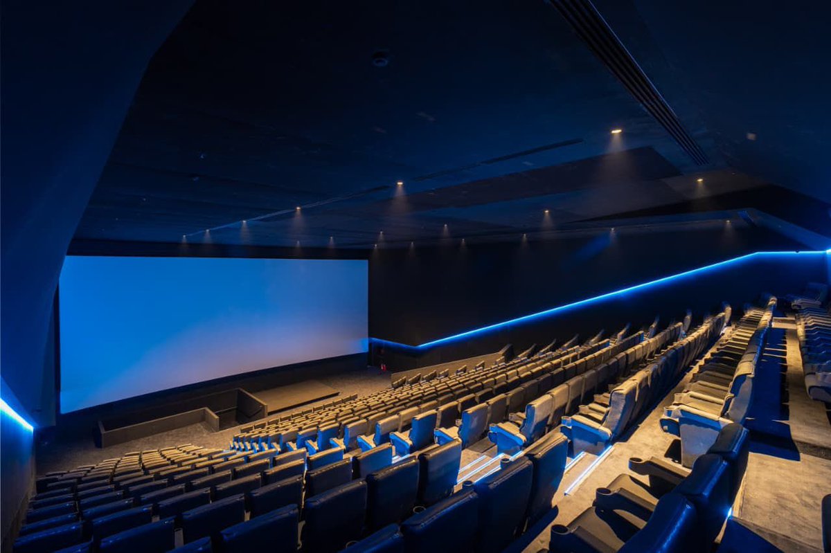 First look of Tamil Nadu’s very first Dolby Cinema screen. Opening today at LA Cinemas, Thiruverumbur, Trichy...😍
#Trichy #Cinemas 🎥🍿