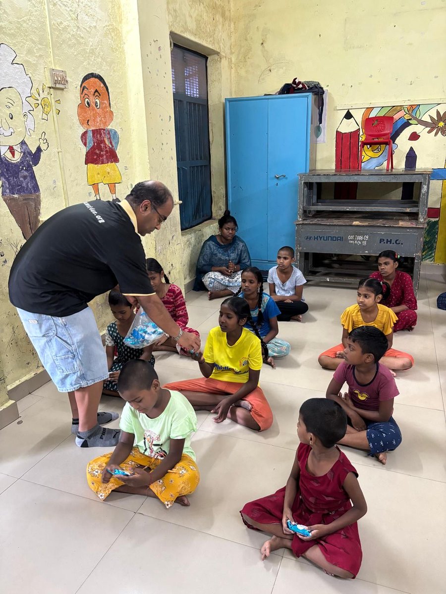 joinnest4's tweet image. #Proud to #support underprivileged #girls in #India with essential resources to promote #SDG3! Via our #global outreach, we at #NEST4US are committed to creating safe, supportive environments for #kids to #thrive to their fullest potential! #Learn more: nest4us.org/global-partner…