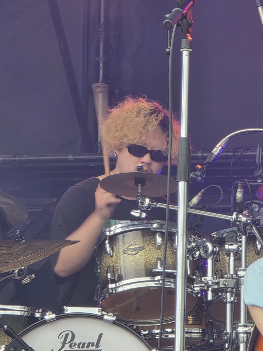 isshieeykroicha's tweet image. 昨日は本当夢のようだった～
沖縄で熱海♨️聞けて大泣き😭
土曜日曜と色々食べたり飲んだり～ありがとうございました💚
かっこいいれお様とひできゅん
をどうぞ！
#Kroi