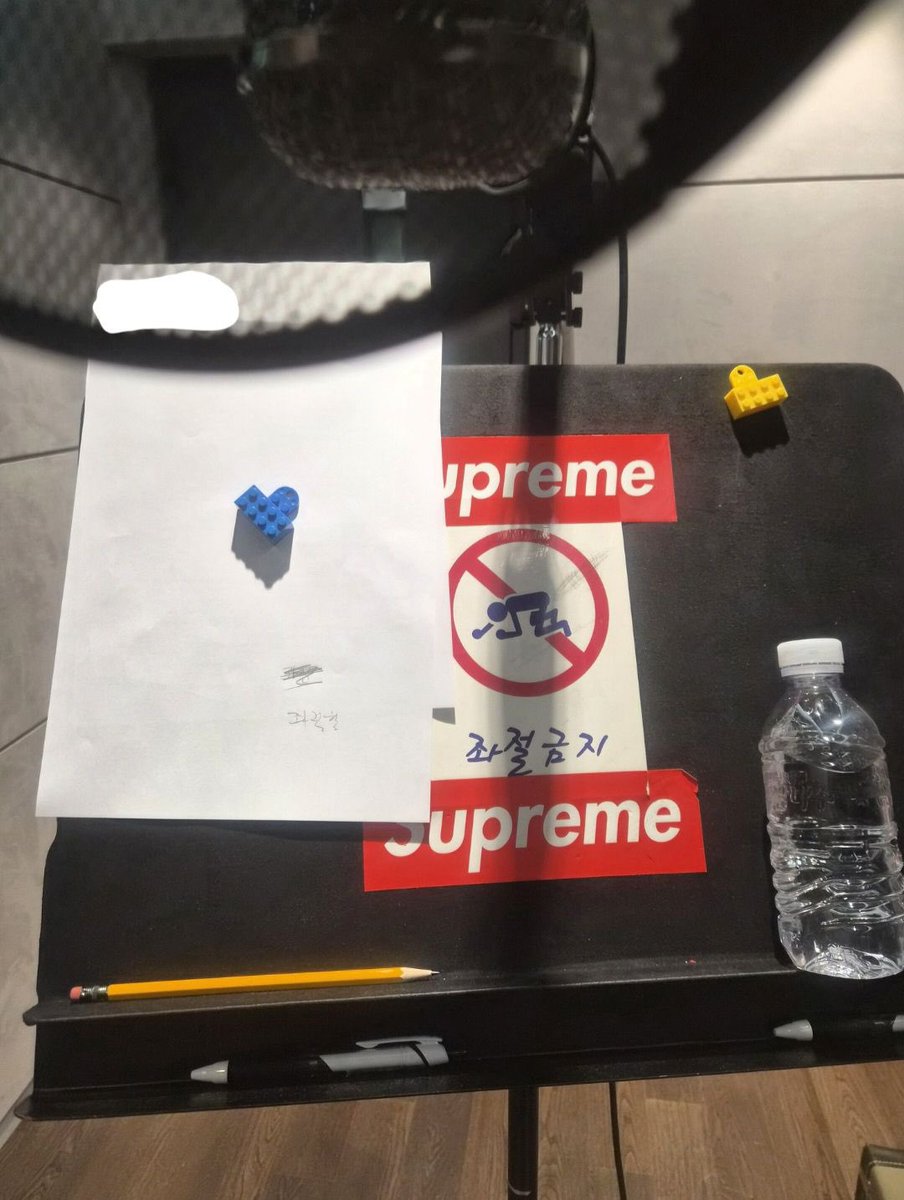 삐나◝✩ tweet media