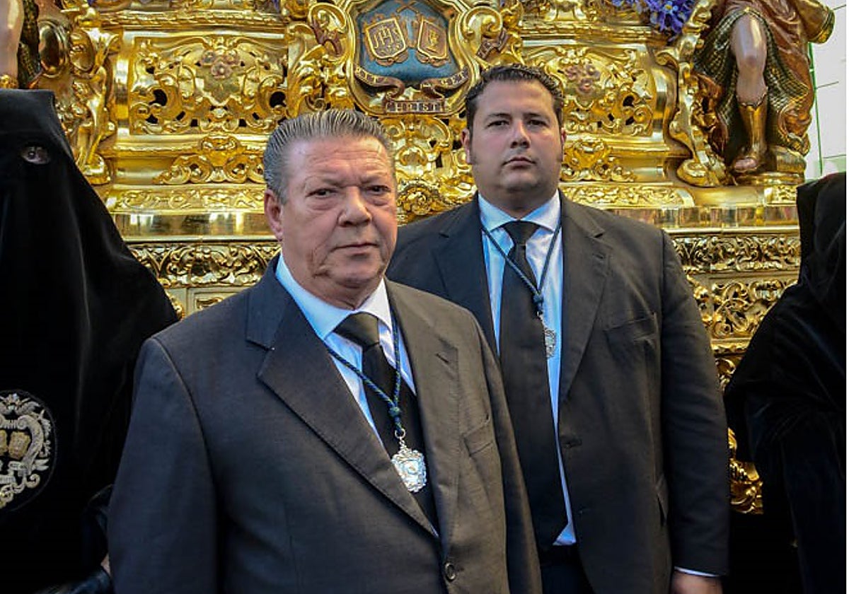 Mi madre: no te vistas temprano que el pescaíto a las 21:00, ijo...

Yo con mi colega a las 14:00 preparaos pa ir a tomarnos la primera: