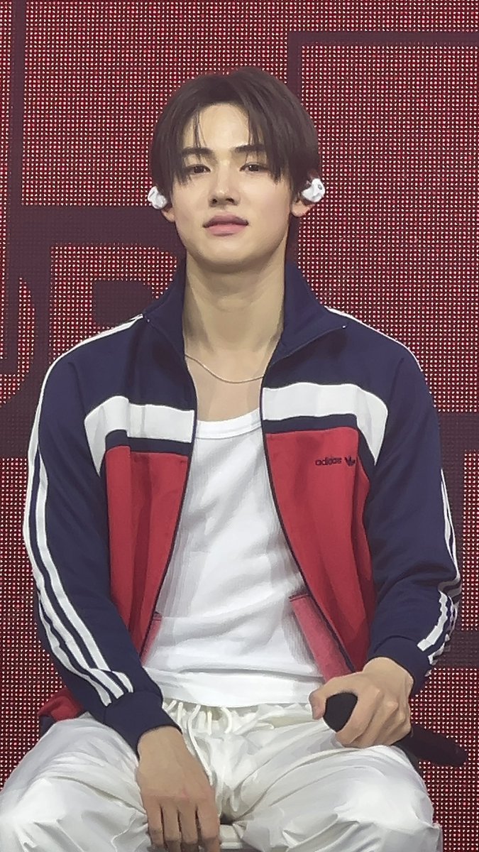 선한 개 tweet media