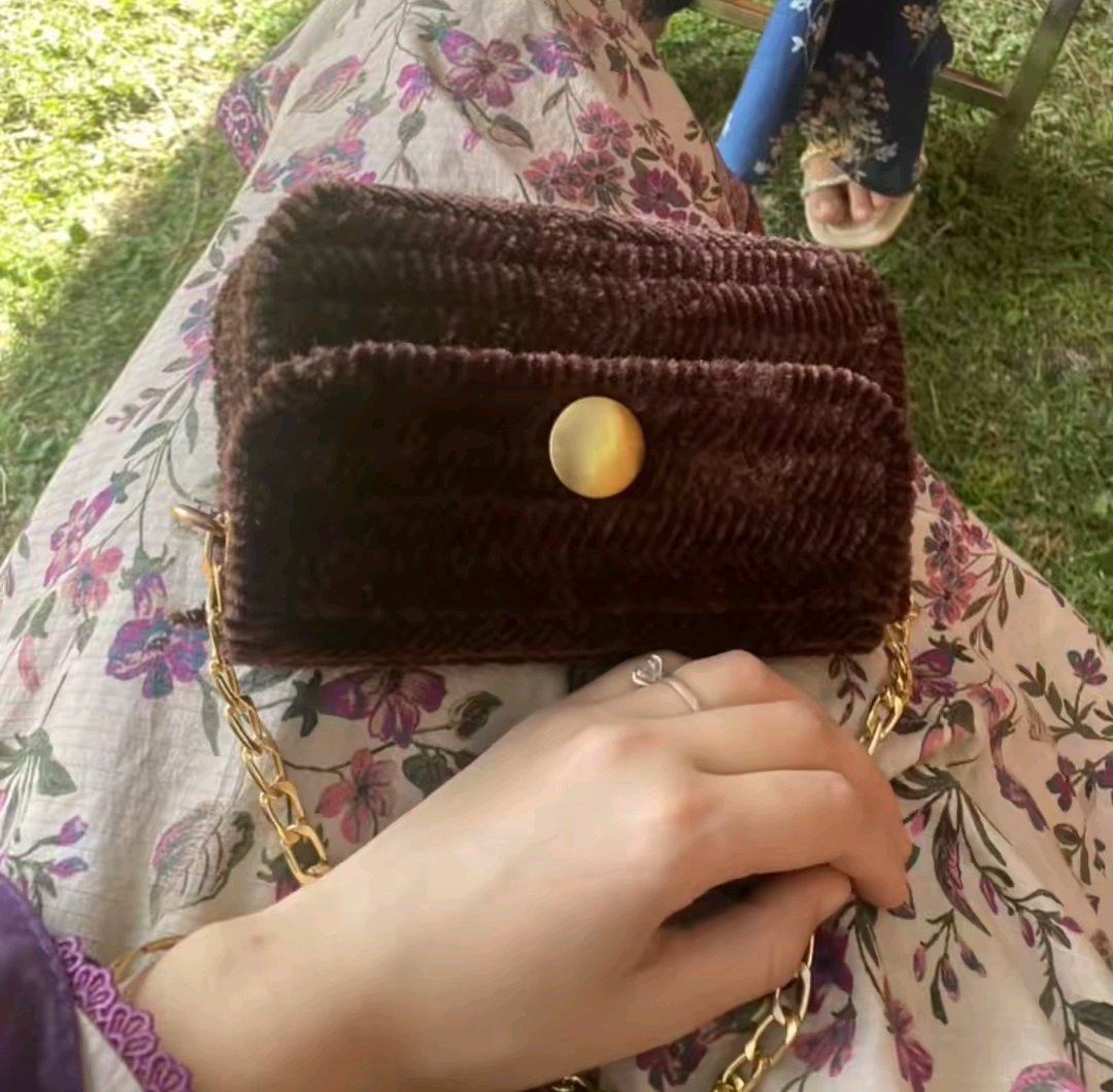 Ayesha khan tweet media