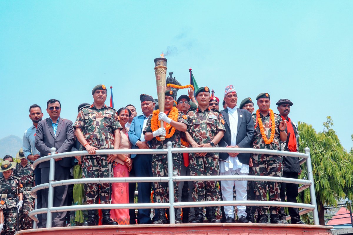 NepaliArmyHQ's tweet photo. राष्ट्रियता, देशभक्ति र राष्ट्रिय एकताको भावना सञ्चार गर्दै इतिहासको संरक्षण र प्रवर्द्धन गर्ने उद्देश्यका साथ गोरखा दरबारबाट सुरु भएको गोरखा-जितगढी पदयात्रा उल्लेखनीय जनसमुदायको सहभागितामा वैशाख ०७ गते बुटवलस्थित जितगढीमा सम्पन्न भएको छ । 
#NepaliArmy 
#GorkhaJitgadhiTrail https://t.co/CE8bSgIm5d