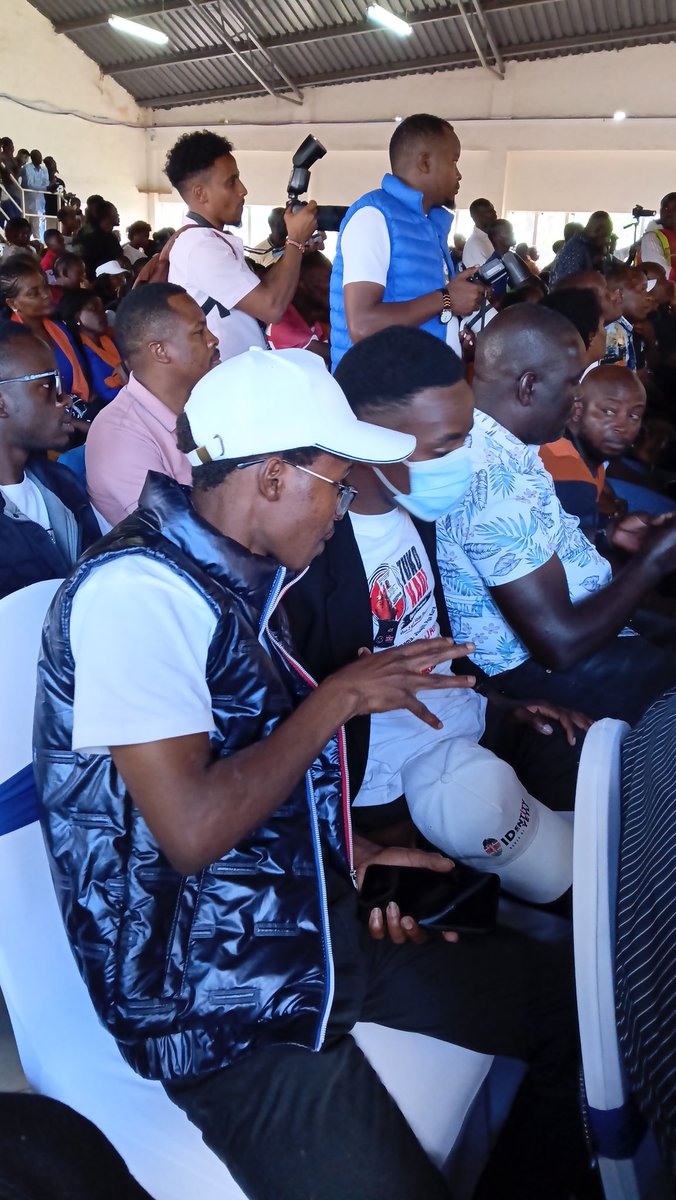 FMunderu20435's tweet photo. Today we successfully carried out the Linda Mwananchi initiative in Nakuru County, bringing together committed youth and community members who believe in the power of unity, justice, and people-centered leadership.
#LindaMwananchi #NakuruCounty #mazembegrounds #nakuruedition https://t.co/3z1UAI3FJD