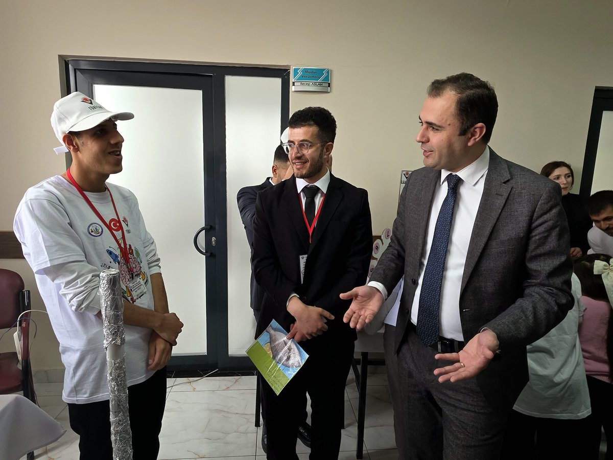 Yüksekova İlçe Milli Eğitim Müdürlüğü tweet media