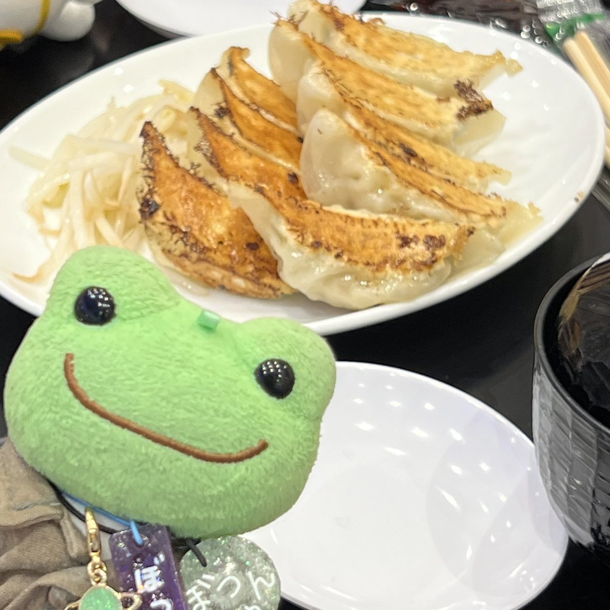 こばやん tweet media