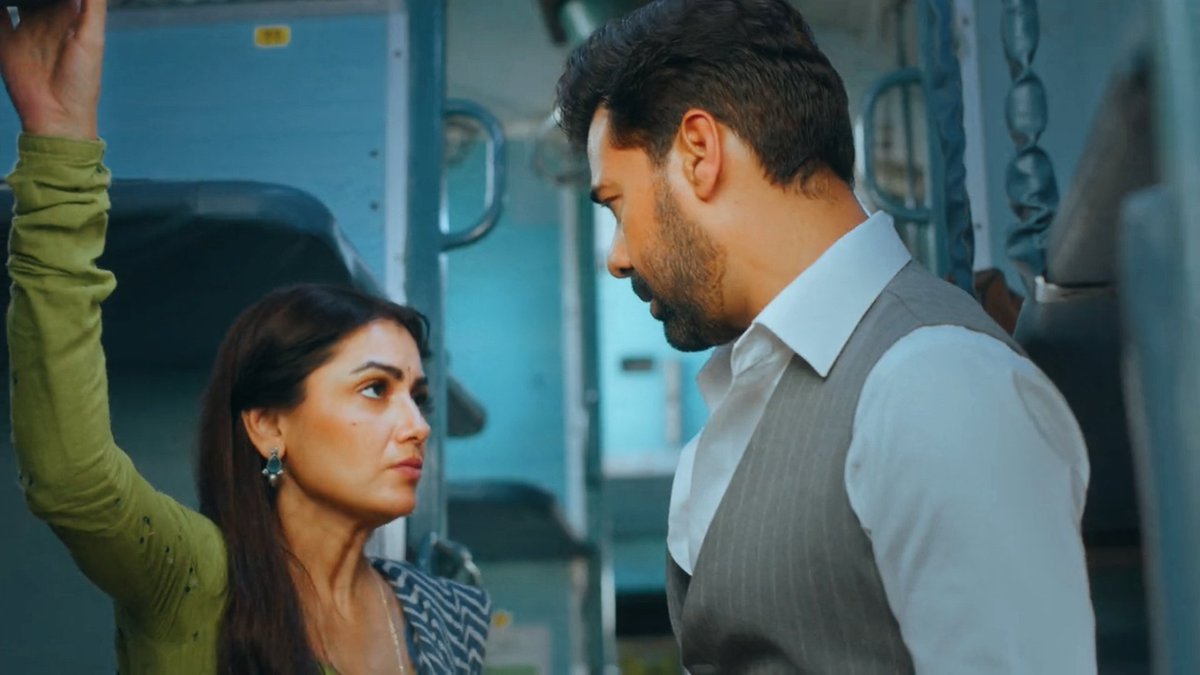 These frames are so pretty. 🖤

{#SritiJha • #ShabirAhluwalia • #TumDenaSaathMera}